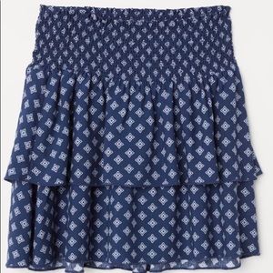H&M Smocked Tiered Blue Mini Skirt White Pattern Size 12